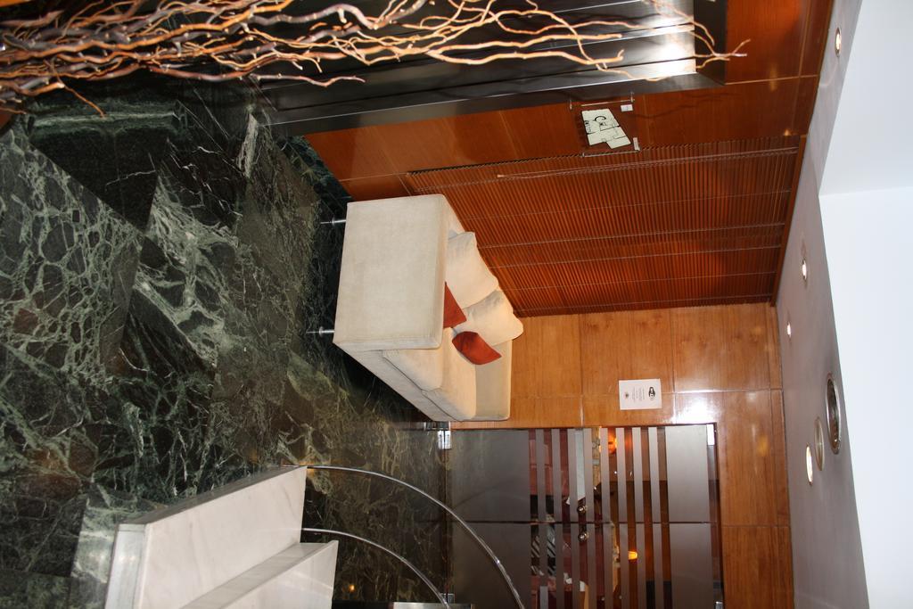Hotel Pedralbes Барселона Екстериор снимка