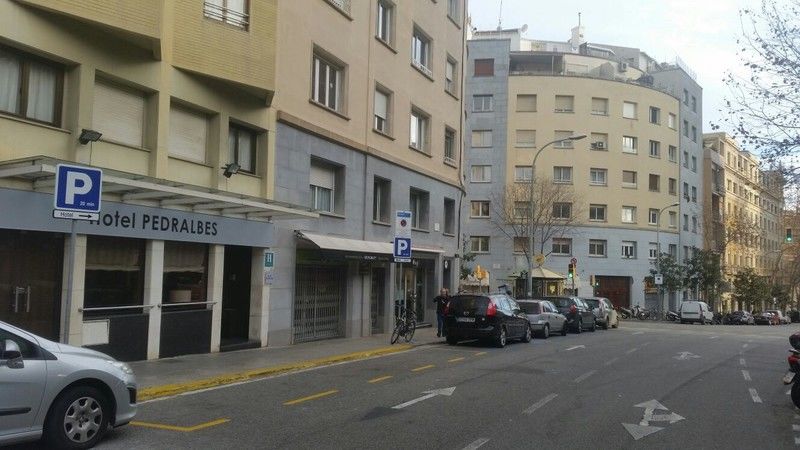 Hotel Pedralbes Барселона Екстериор снимка