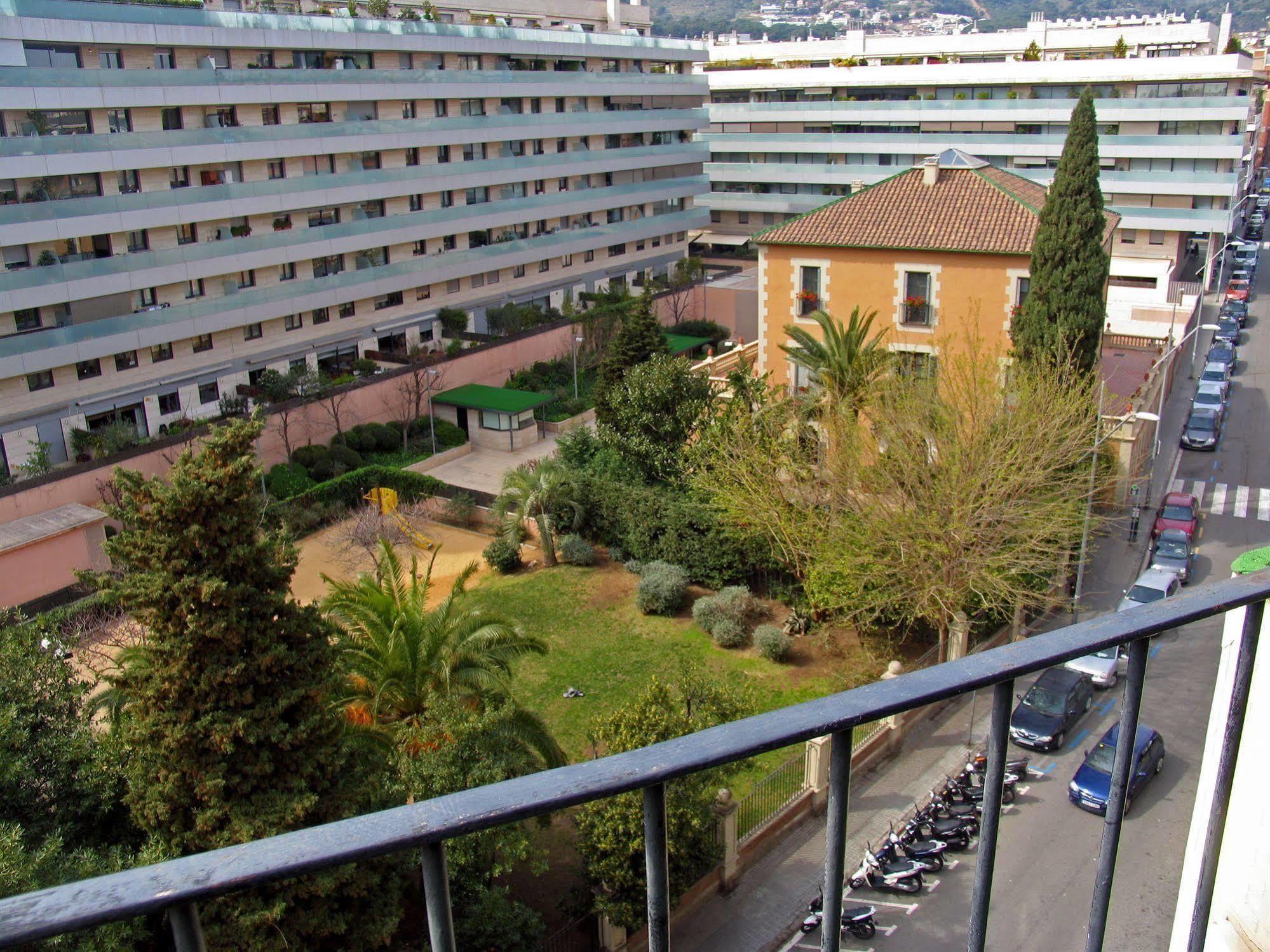 Hotel Pedralbes Барселона Хоризонт снимка