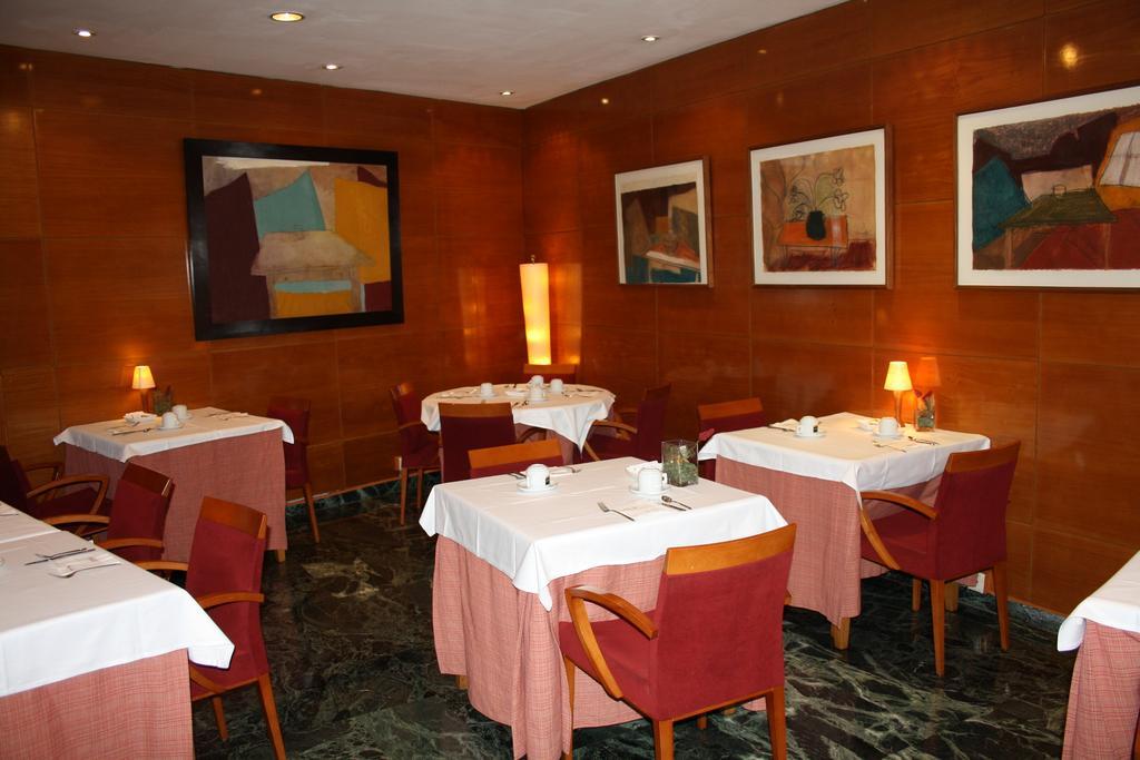 Hotel Pedralbes Барселона Екстериор снимка